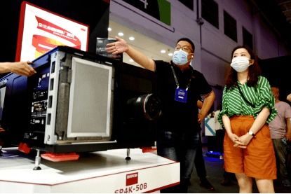 中影巴可亮相 cinemas 2021 让 专业产品 专业服务 释放更大的价值能量