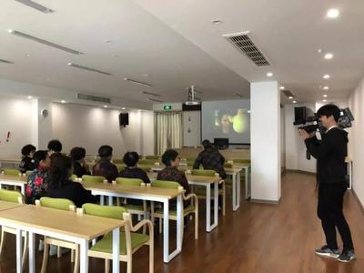 温州摄制组走进百龄帮·潘桥街道养老服务中心采访